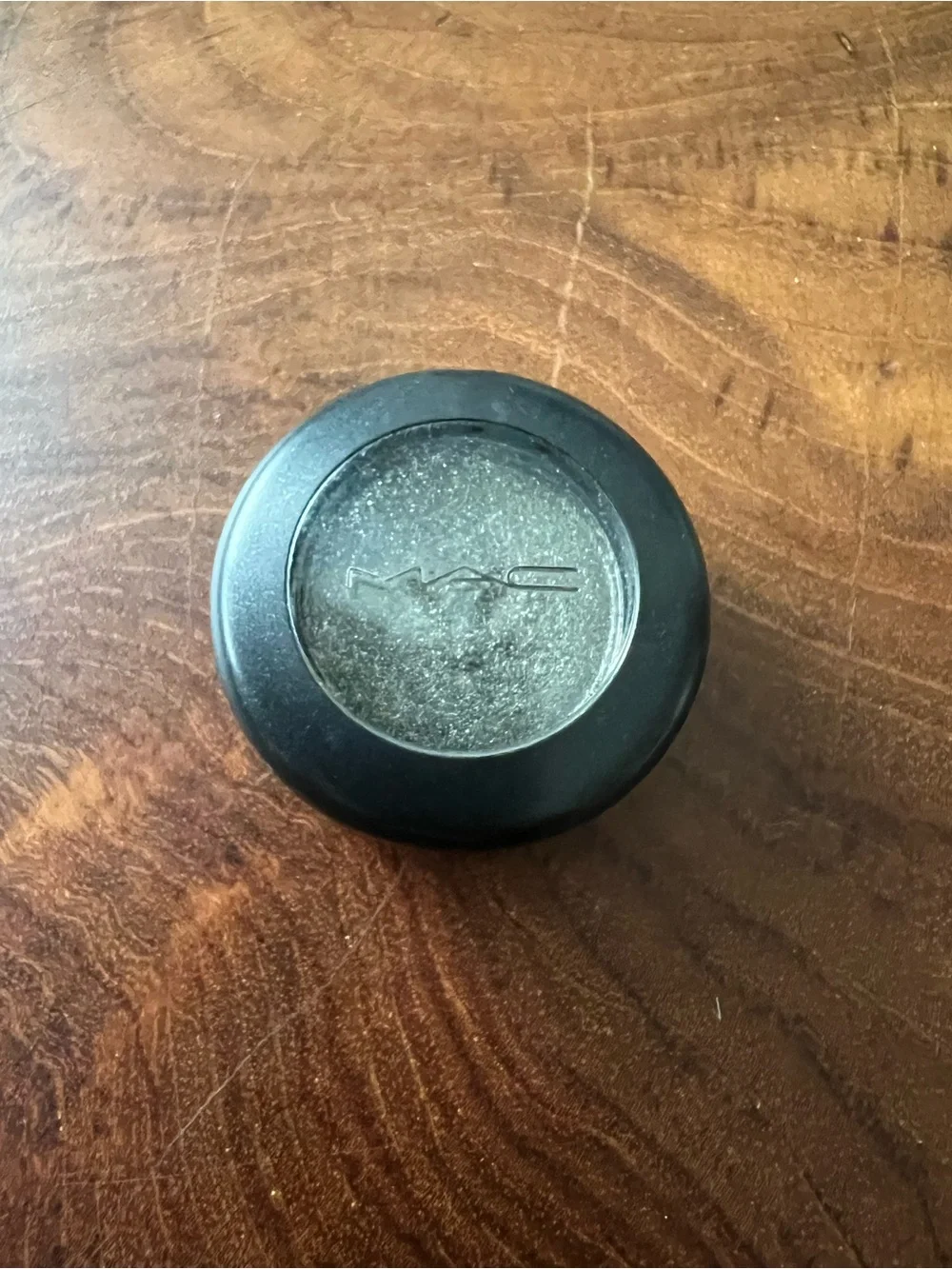 MAC Cosmetics Eyeshadow - Green Smoke - Picture 3 of 5